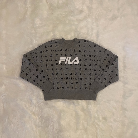 Fila Sweaters - Fila All Over Logo Cropped Womens Crew Neck Sweater Gray SW211127-027 NEW Sz M